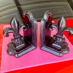 🔹Sicura Italian Bookends